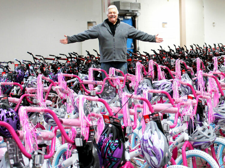 Scott Campbell breast cancer awareness bikes
